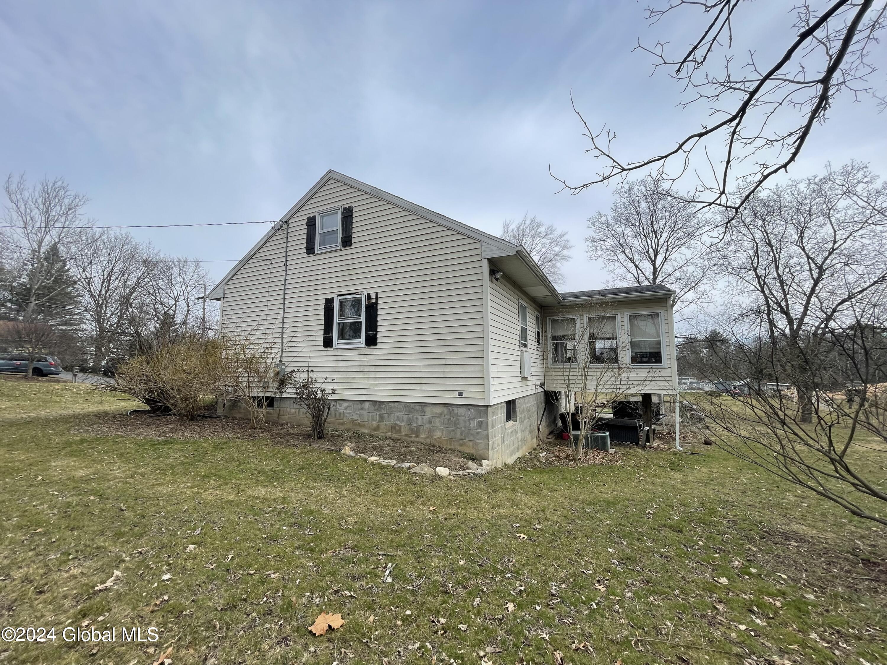 65 Lansing Road North Colonie, NY 12304 - Photo 32 of 33 IMG_2524