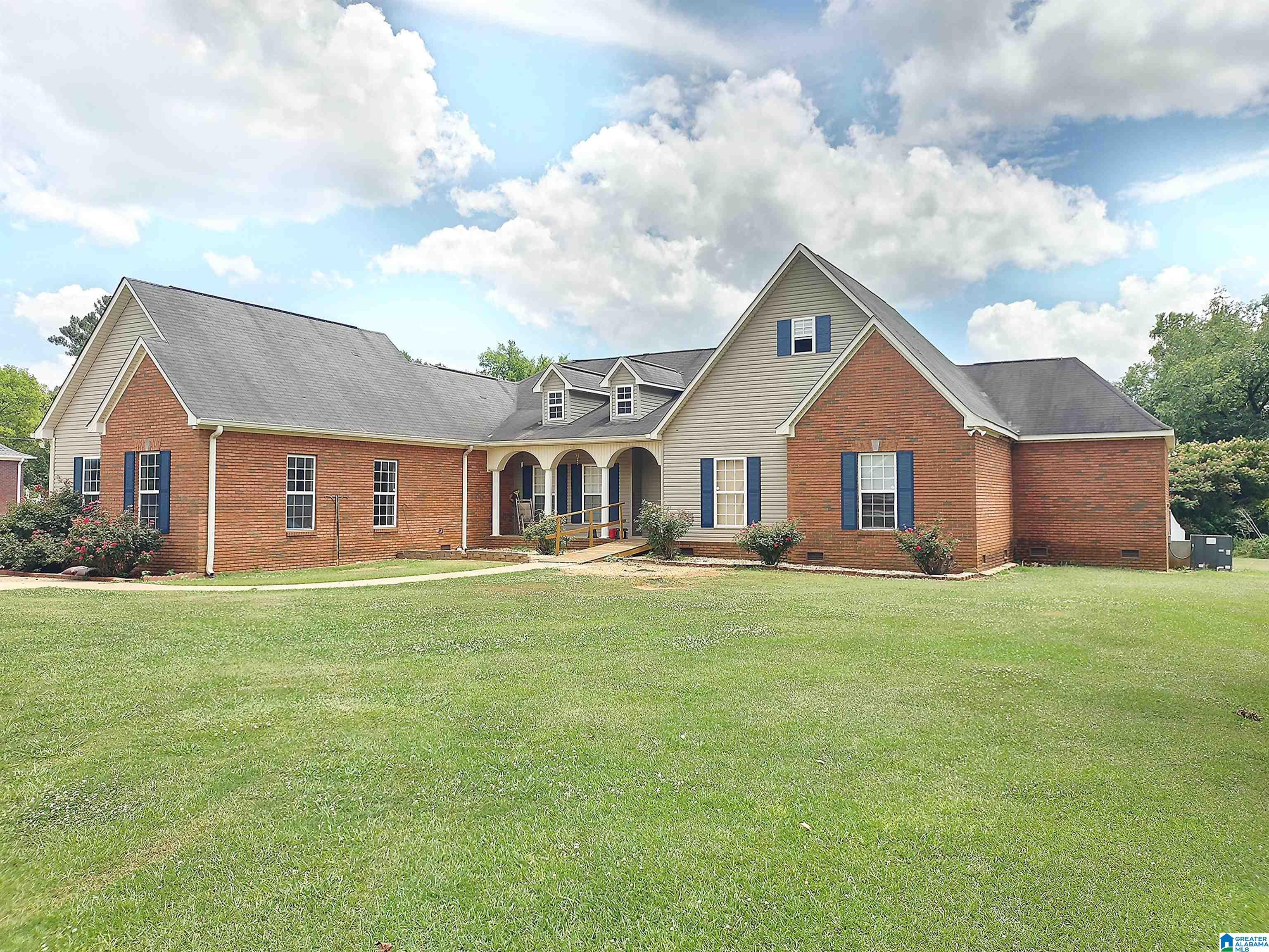 285 Forest Glen Road Sylacauga, AL 35150 - Photo 2 of 12 Gallery Image 2