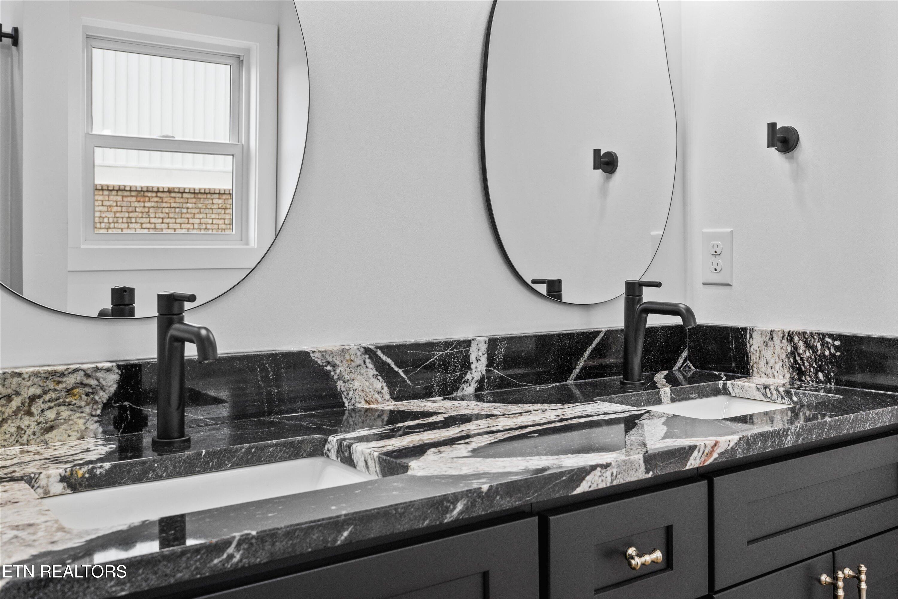 407 Hampton Way Dandridge, TN 37725 - Photo 26 of 42 25-407 Hampton Wy 21