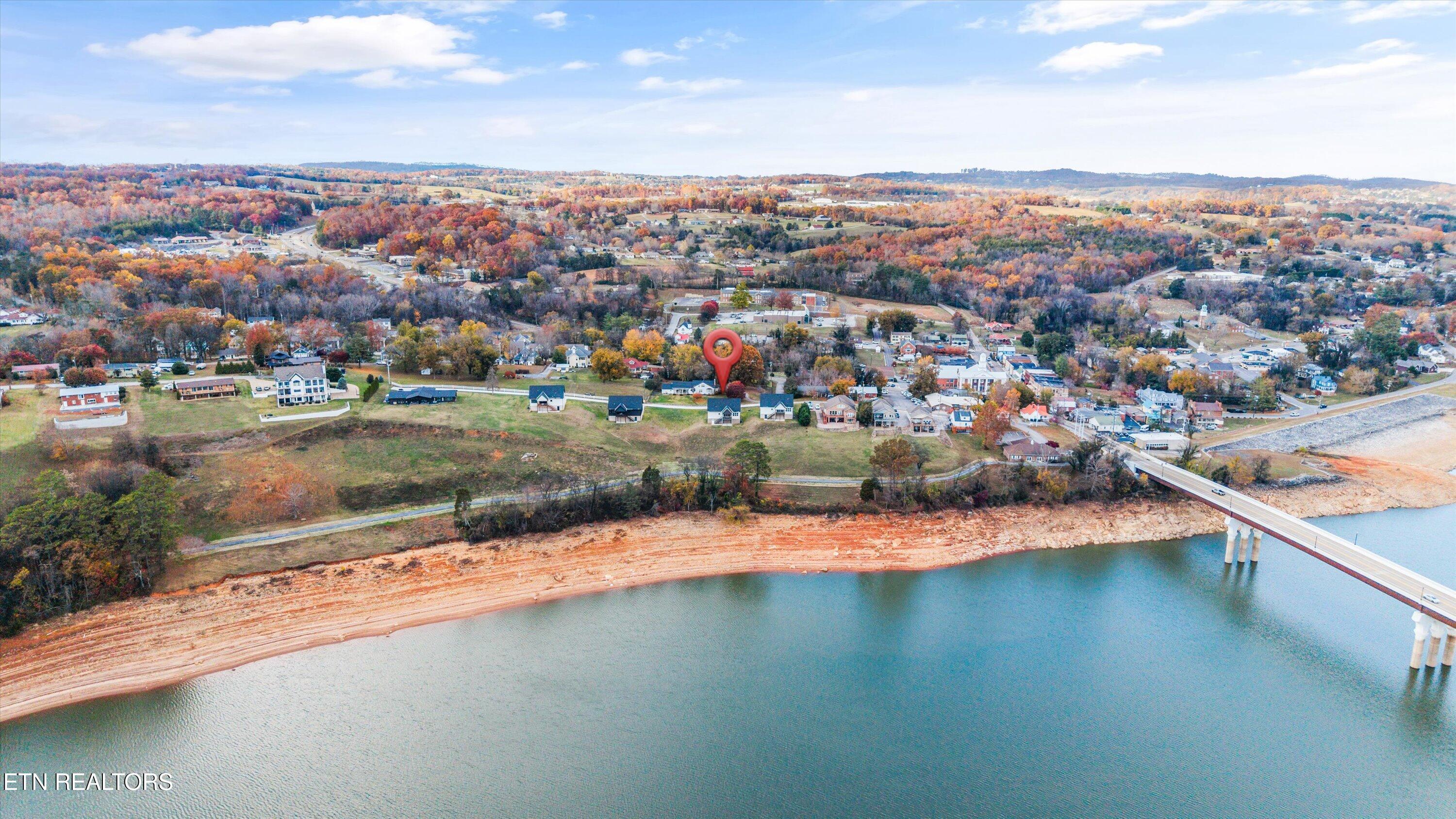 407 Hampton Way Dandridge, TN 37725 - Photo 38 of 42 40-407 Hampton Wy 36