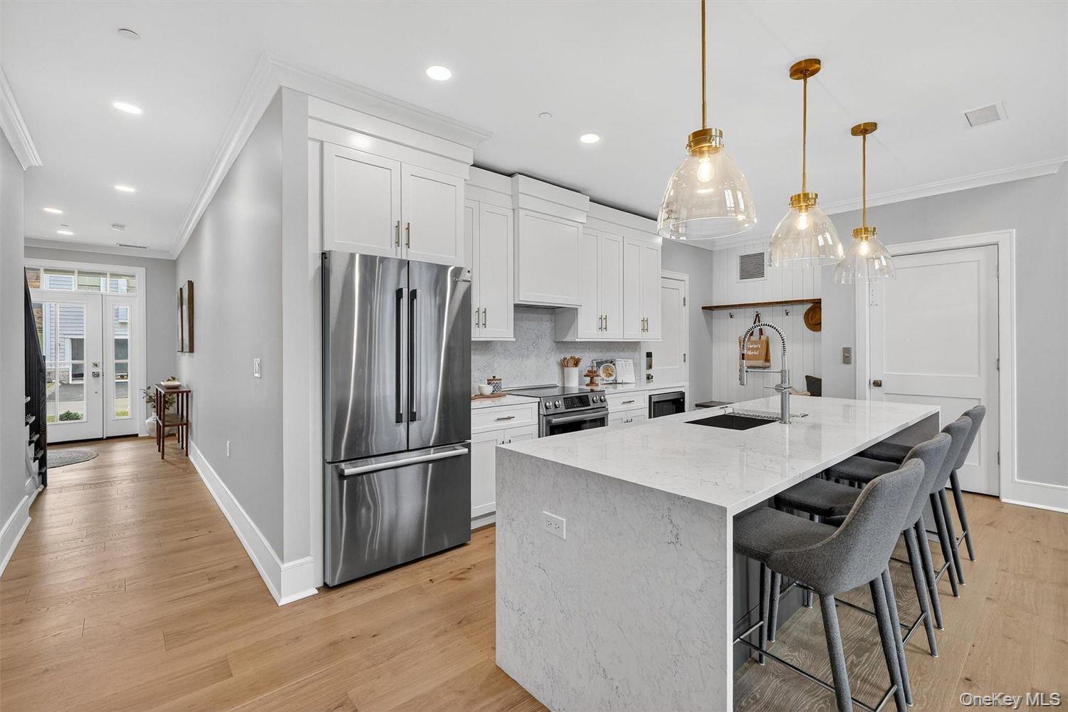 1836 Soundview Court Yorktown Heights, NY 10598 - Photo 7 of 38