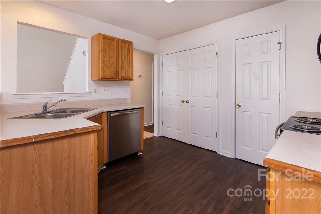 11019 Pointer Ridge Drive Charlotte, NC 28214 - Photo 13 of 21
