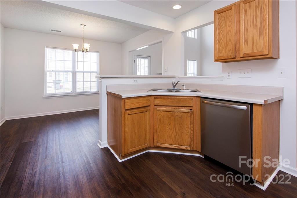 11019 Pointer Ridge Drive Charlotte, NC 28214 - Photo 10 of 21