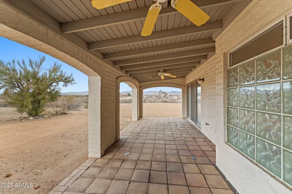 $665,000 | 35265 Highway 93, Wickenburg, AZ 85390