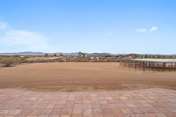 $665,000 | 35265 Highway 93, Wickenburg, AZ 85390