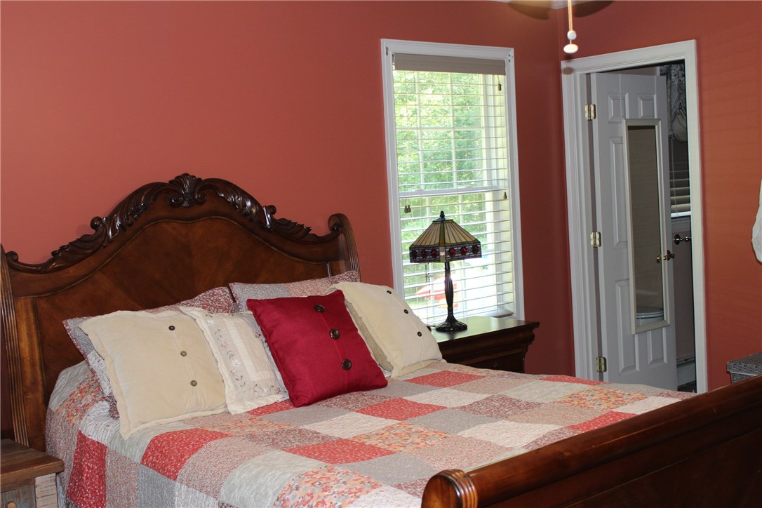 412 Rockland Road Scituate, RI 02857 - Photo 22 of 31