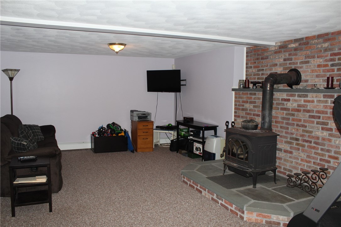 412 Rockland Road Scituate, RI 02857 - Photo 28 of 31