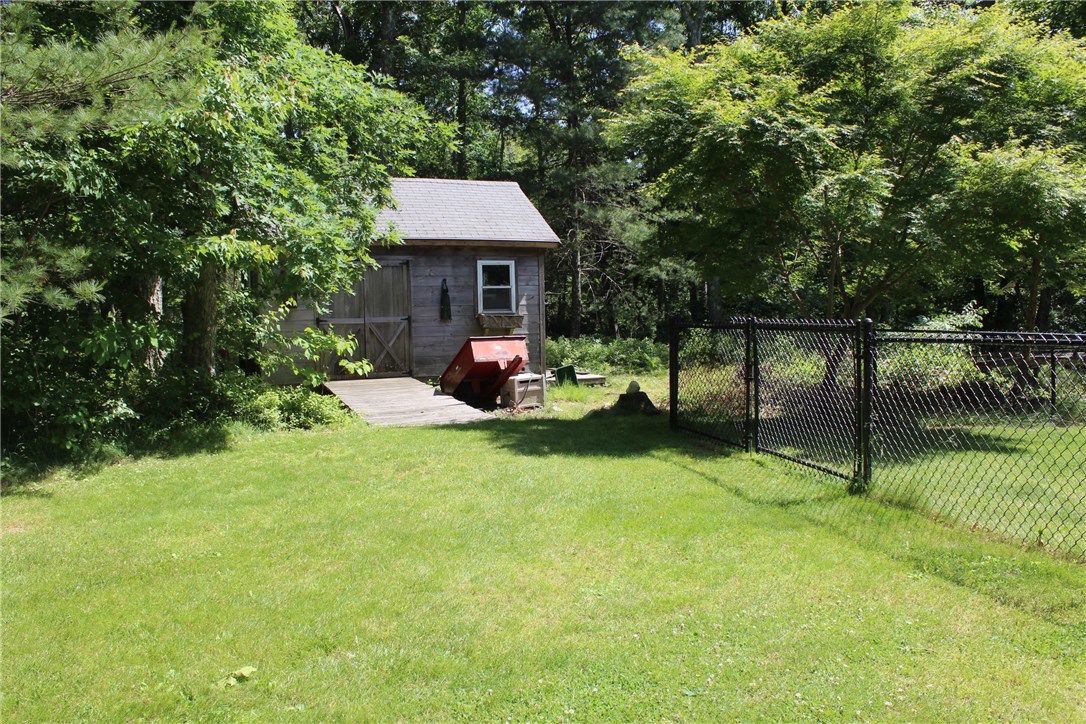 412 Rockland Road Scituate, RI 02857 - Photo 7 of 31