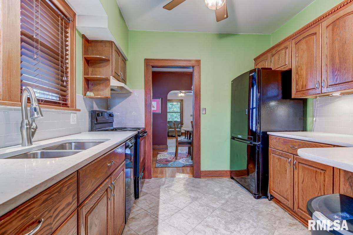 2041 South State Street Springfield, IL 62704 - Photo 13 of 29