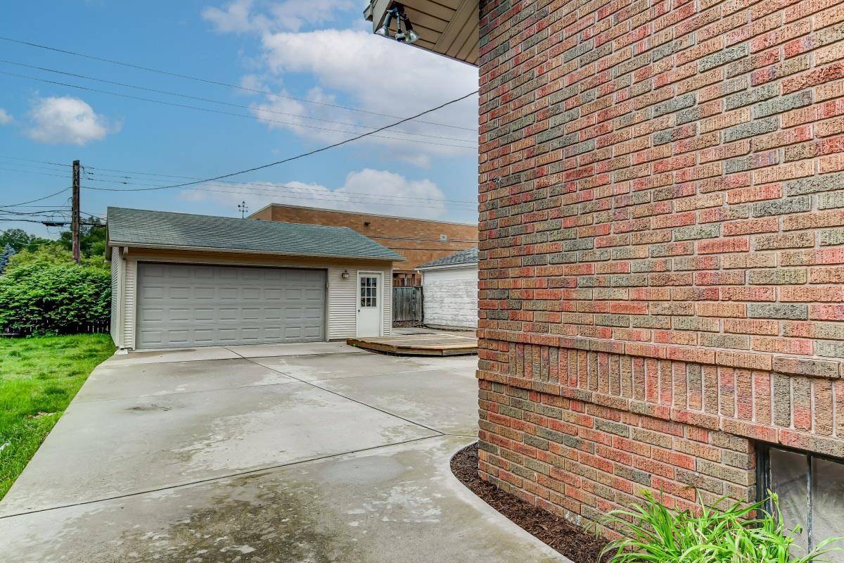 2041 South State Street Springfield, IL 62704 - Photo 28 of 29