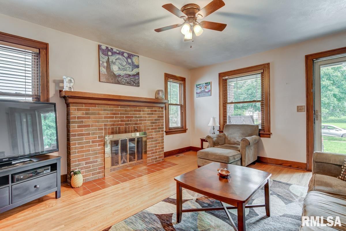 2041 South State Street Springfield, IL 62704 - Photo 4 of 29