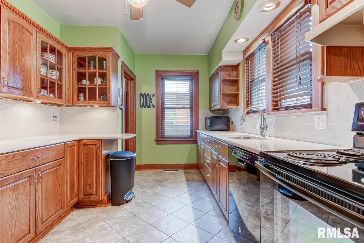 2041 South State Street Springfield, IL 62704 - Photo 8 of 29
