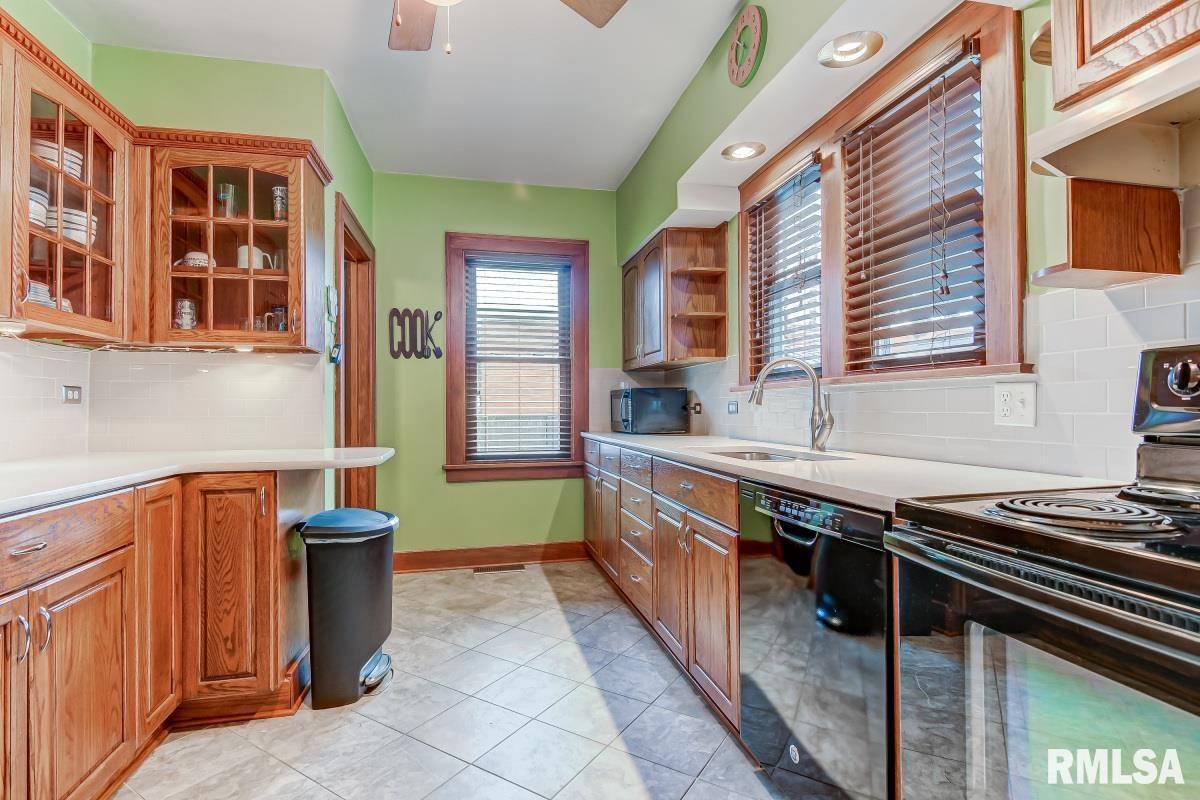 2041 South State Street Springfield, IL 62704 - Photo 9 of 29