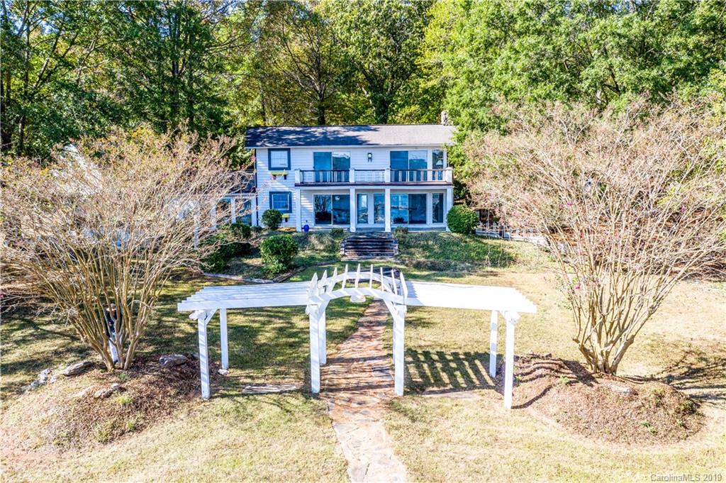 9245 Azalea Road Sherrills Ford, NC 28673 - Photo 6 of 40 Gallery Image 6