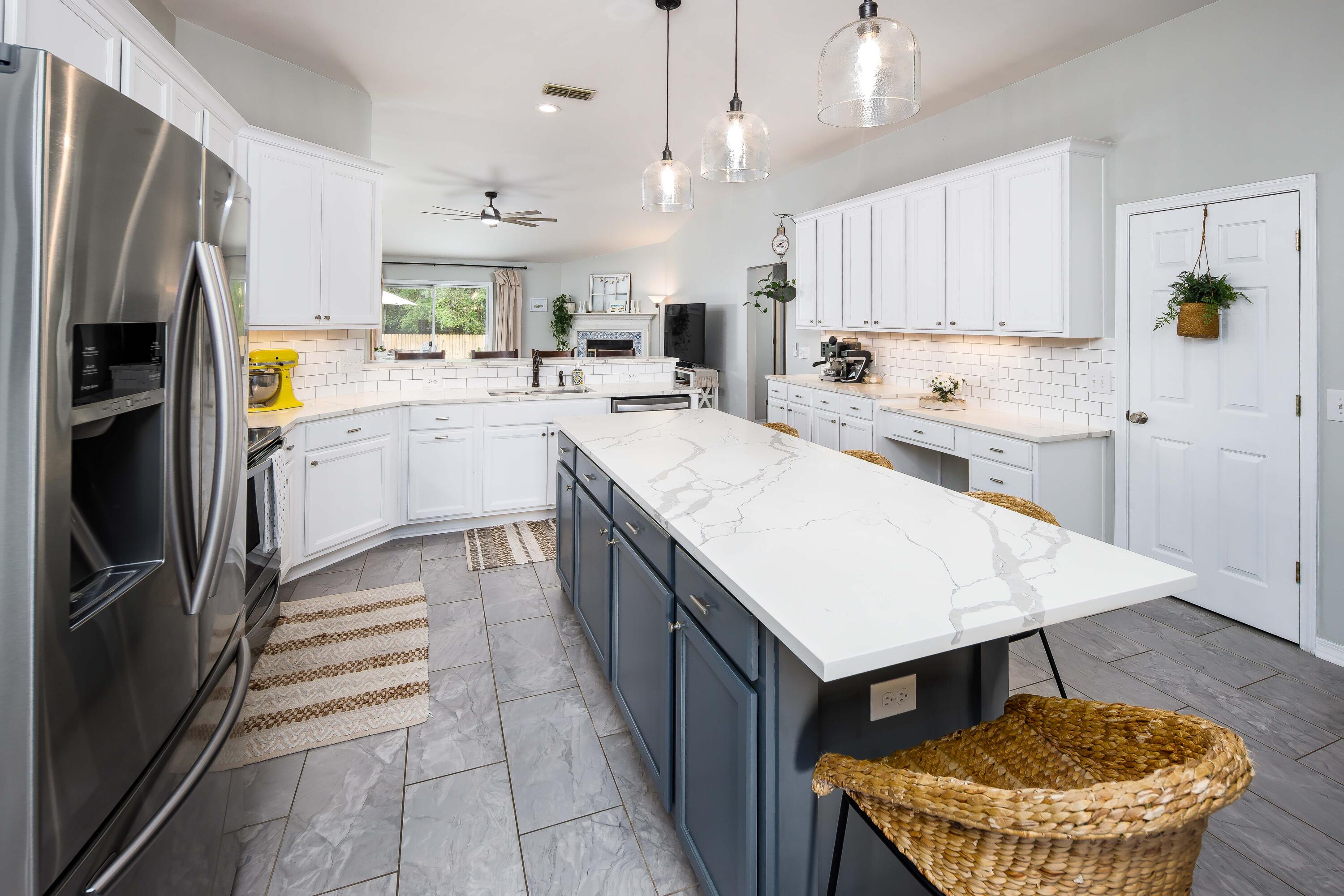2400 Crescent Road Navarre, FL 32566 - Photo 12 of 50 2400 Crescent Rd_GSmith_2026_03_31_169-E