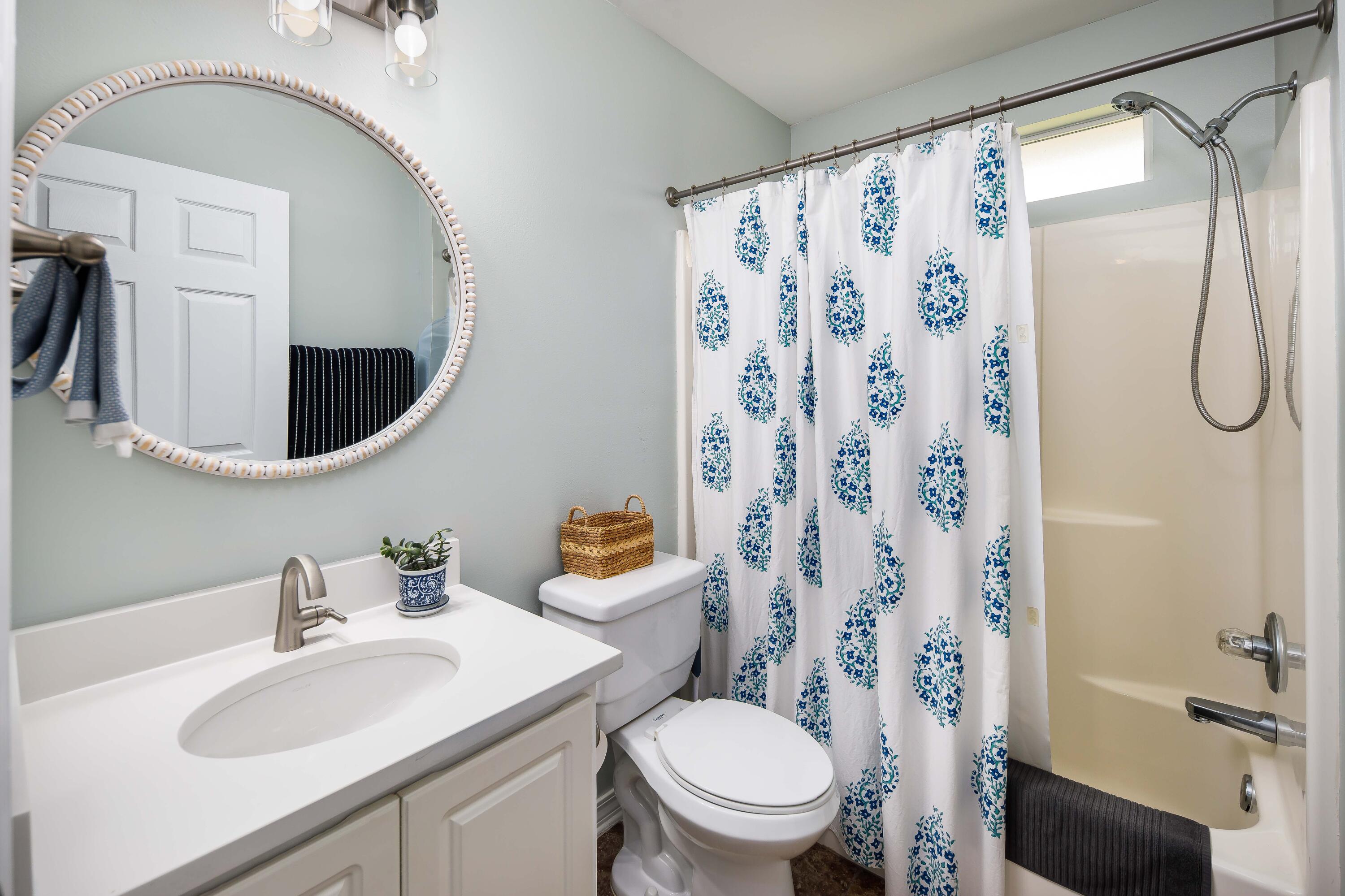 2400 Crescent Road Navarre, FL 32566 - Photo 26 of 50 2400 Crescent Rd_GSmith_2026_03_31_279-E