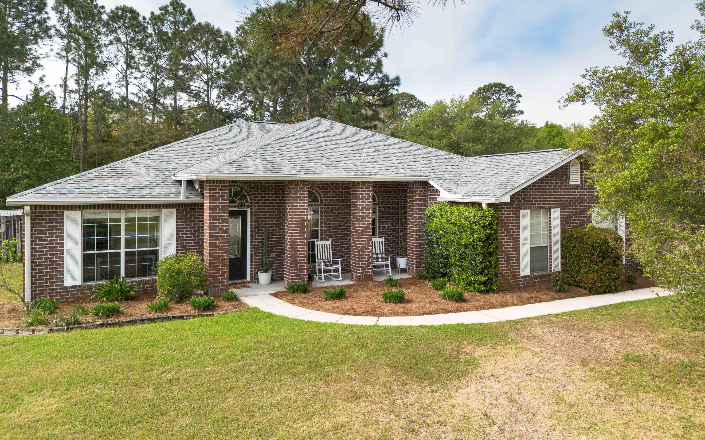2400 Crescent Road Navarre, FL 32566 - Photo 36 of 50 Front