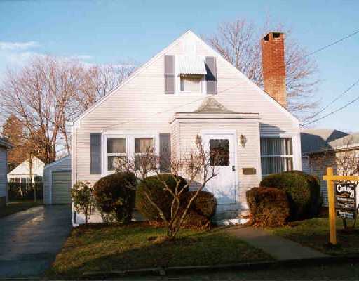15 Woodhaven Road Pawtucket, RI 02861 - Photo 1 of 1 Exterior Front.
