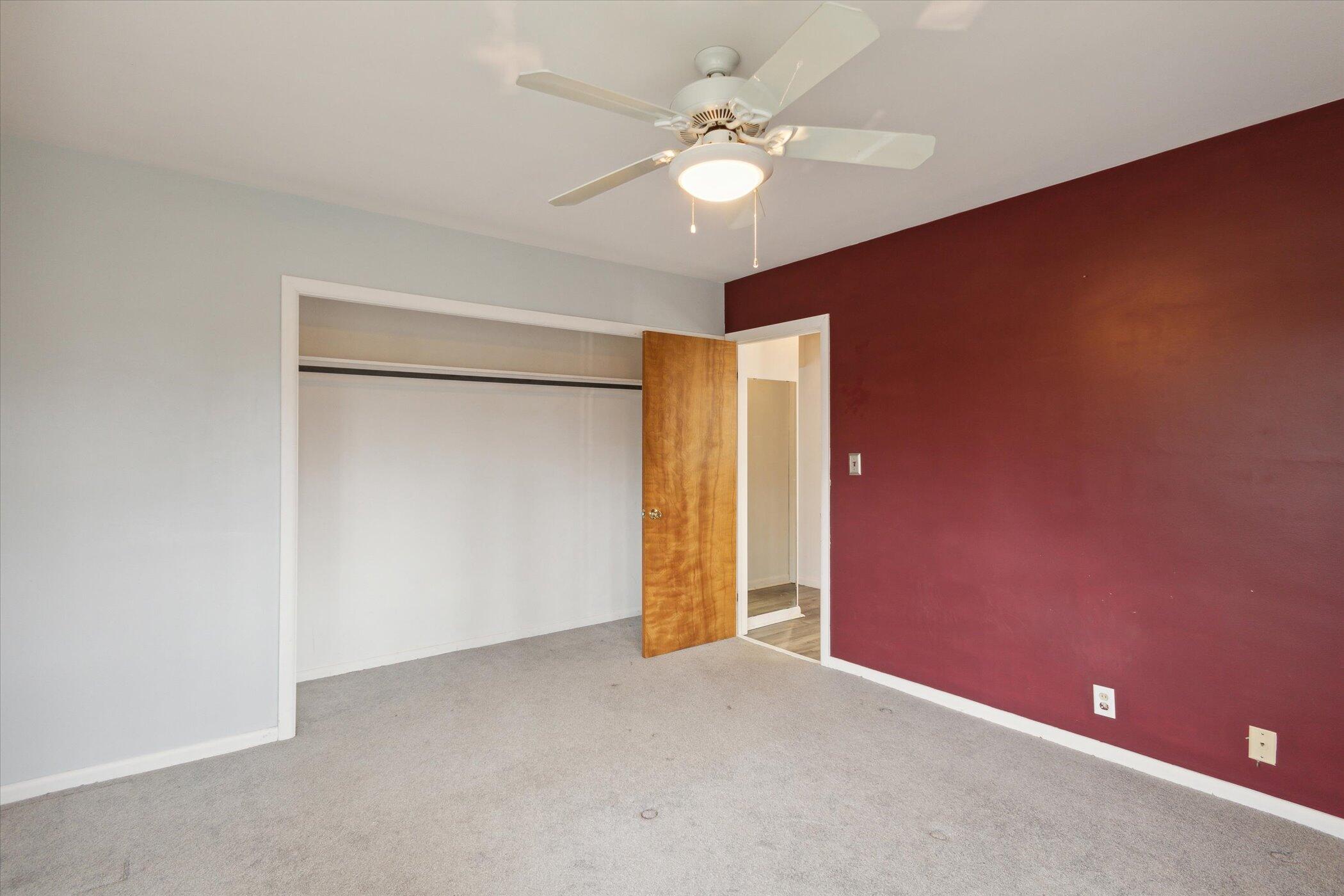 2102 Dale Road Jackson, MI 49203 - Photo 22 of 43 18-2102-Dale-Rd-WindowStill-08