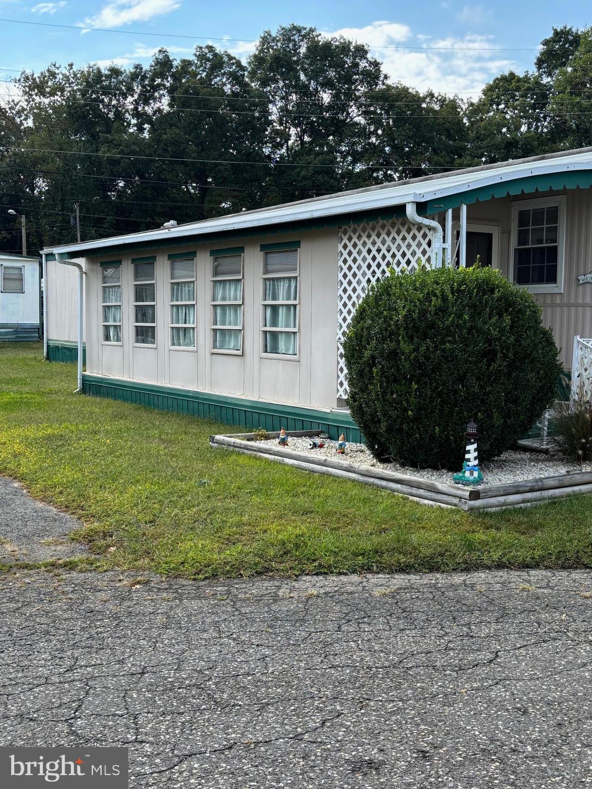 331 Tansboro Road, Unit 30 Berlin, NJ 08009 - Photo 13 of 14 a house view with a garden space