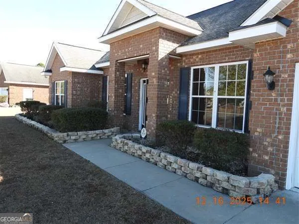 $1,750 | 493 Parish Loop, Hinesville, GA 31313