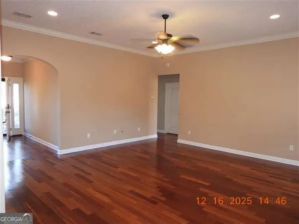 $1,750 | 493 Parish Loop, Hinesville, GA 31313