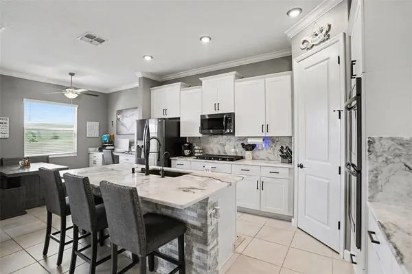 $675,000 | 9422 Channing Hill Drive, Ruskin, FL 33573