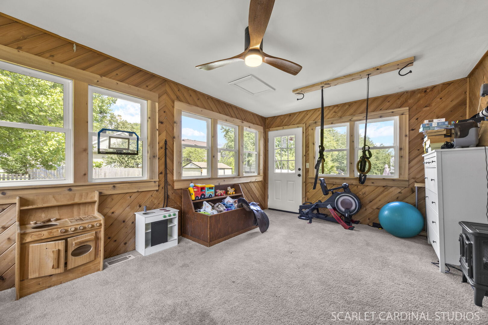 2000 Banks Drive Elgin, IL 60123 - Photo 9 of 26