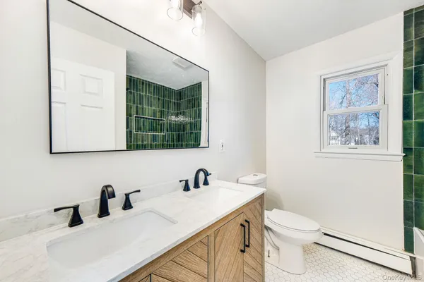 $499,000 | 15 Whiteford Drive, Pleasant Valley, NY 12569