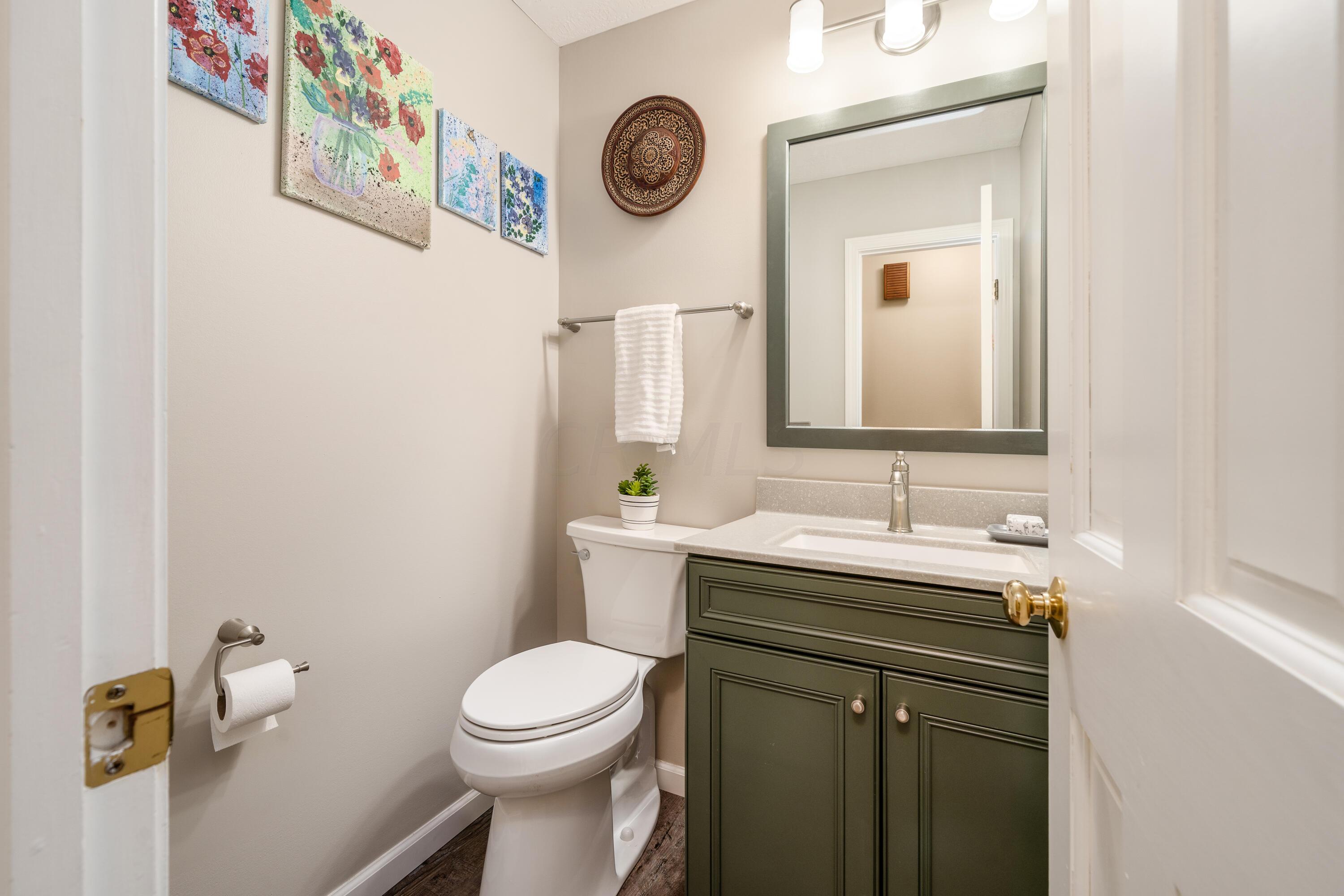 1019 Riva Ridge Boulevard Columbus, OH 43230 - Photo 5 of 38 Downstairs half bath