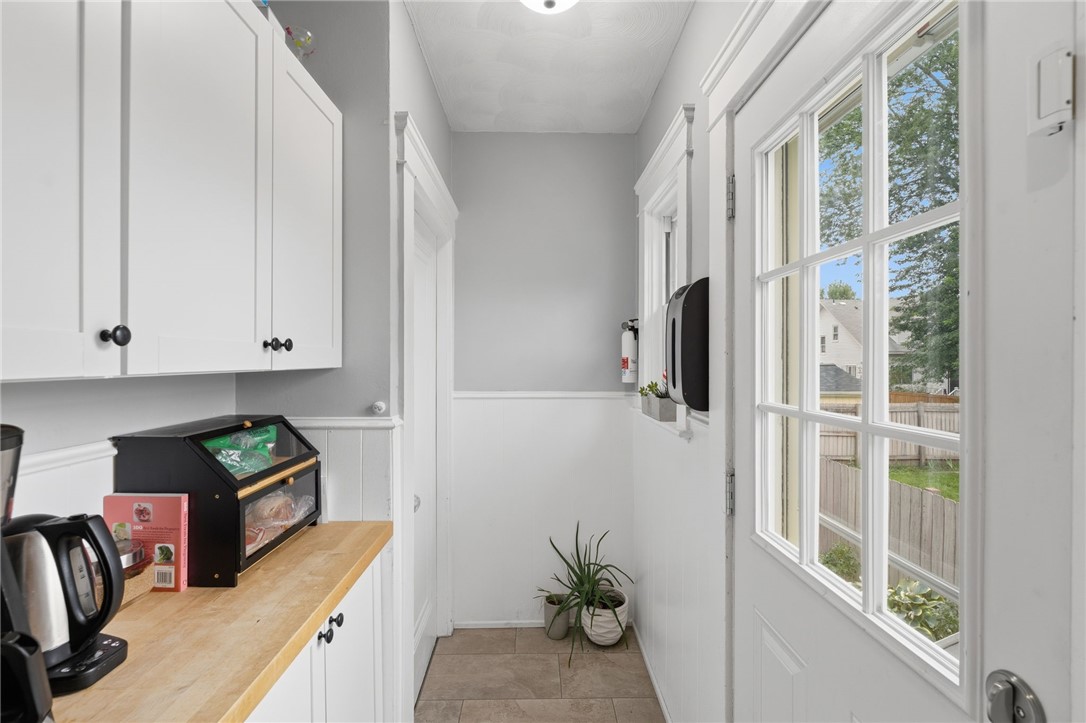55 Friendly Road Cranston, RI 02910 - Photo 24 of 50 Gallery Image 24