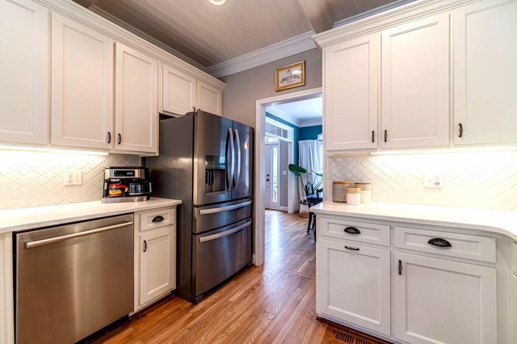 205 Amberbrook Circle Grayson, GA 30017 - Photo 11 of 81