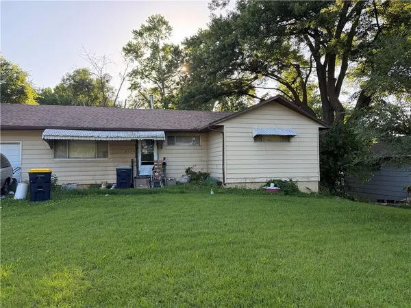$155,000 | 8720 Longview Court, Kansas City, MO 64134