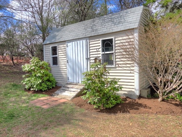 40 Bradford Road Framingham, MA 01701 - Photo 29 of 30 Gallery Image 29