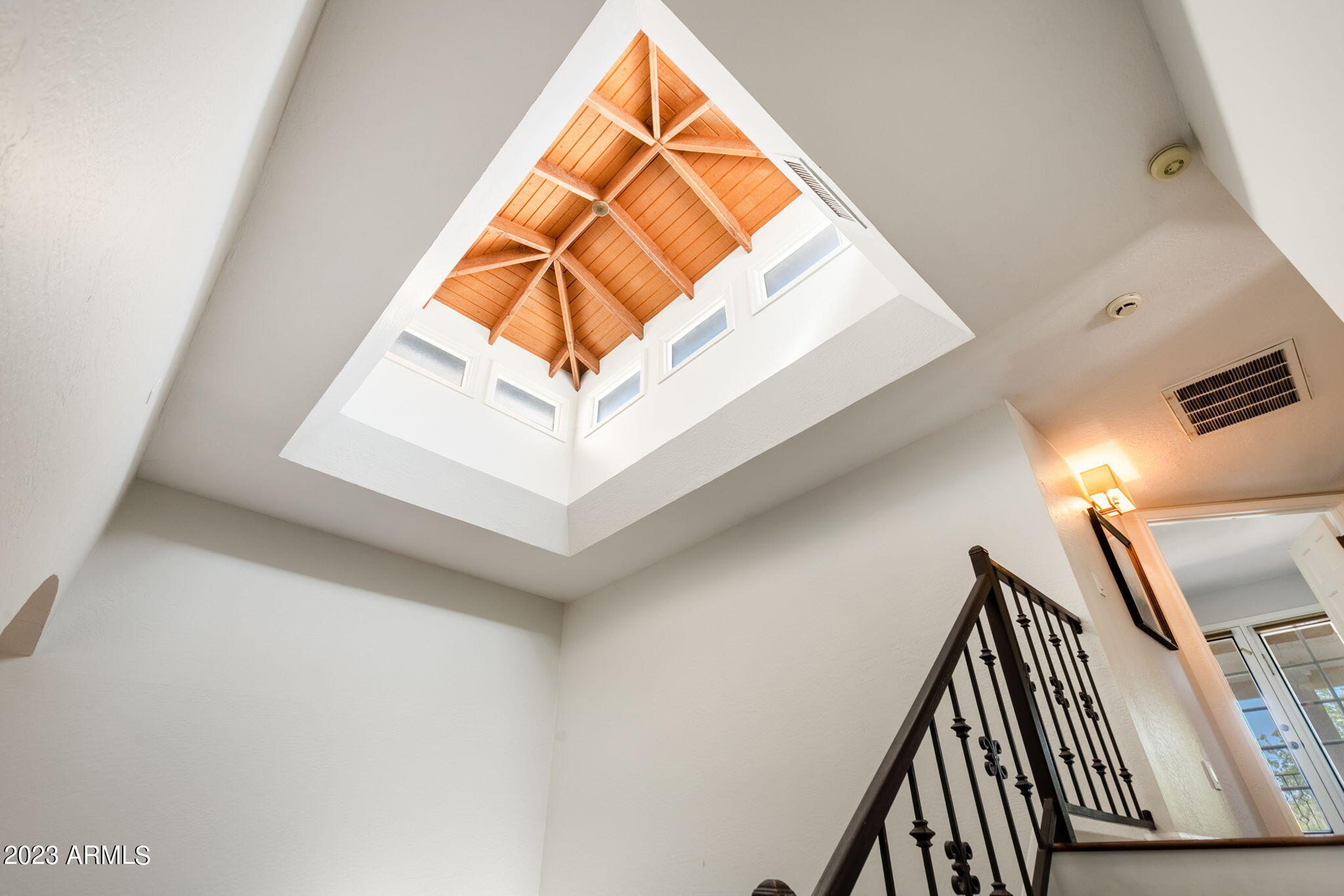 2 West Linger Lane Phoenix, AZ 85021 - Photo 34 of 54 2 W Linger Lane, Phoenix 85021