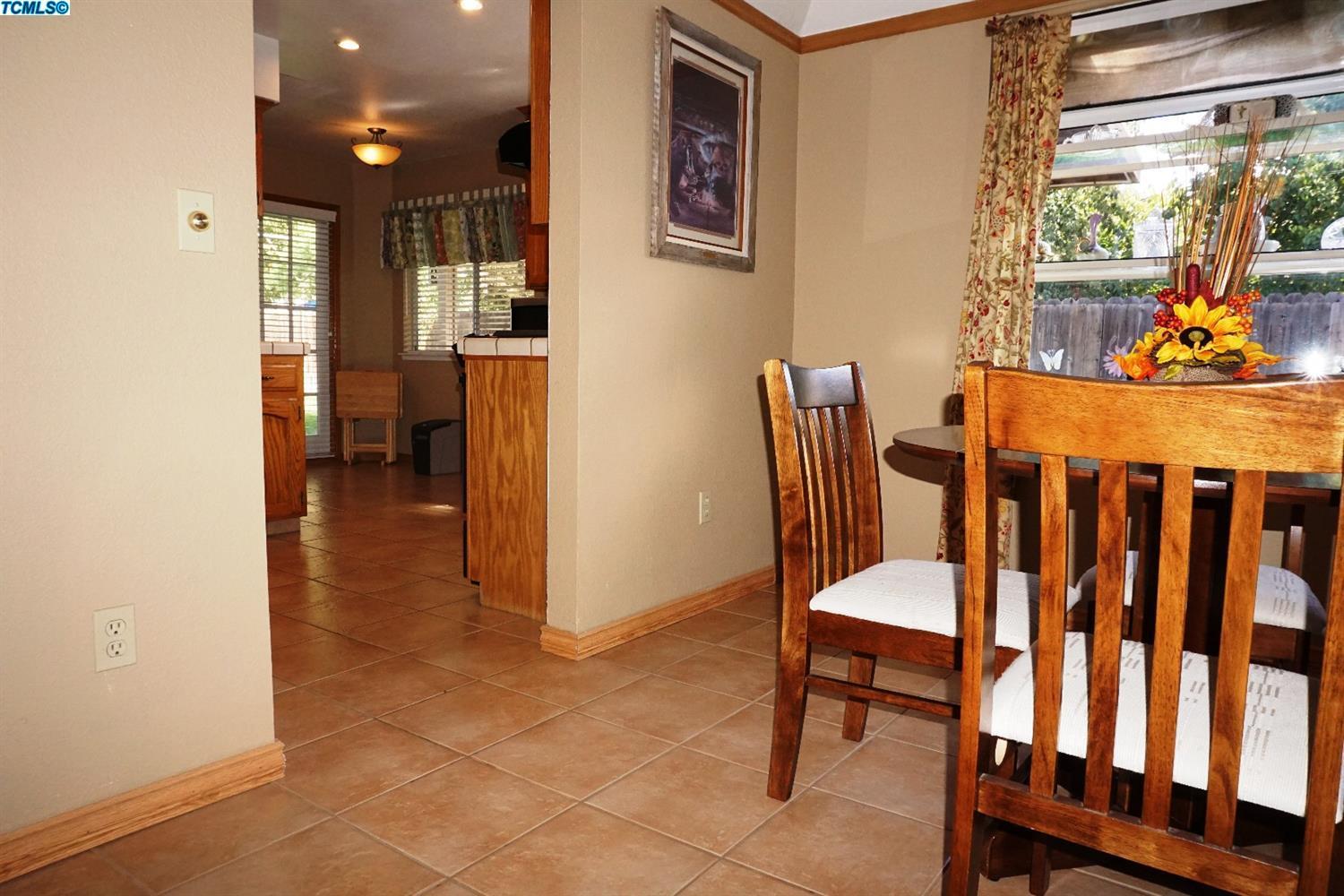 809 North Filbert Road Exeter, CA 93221 - Photo 9 of 24 Additional Photo