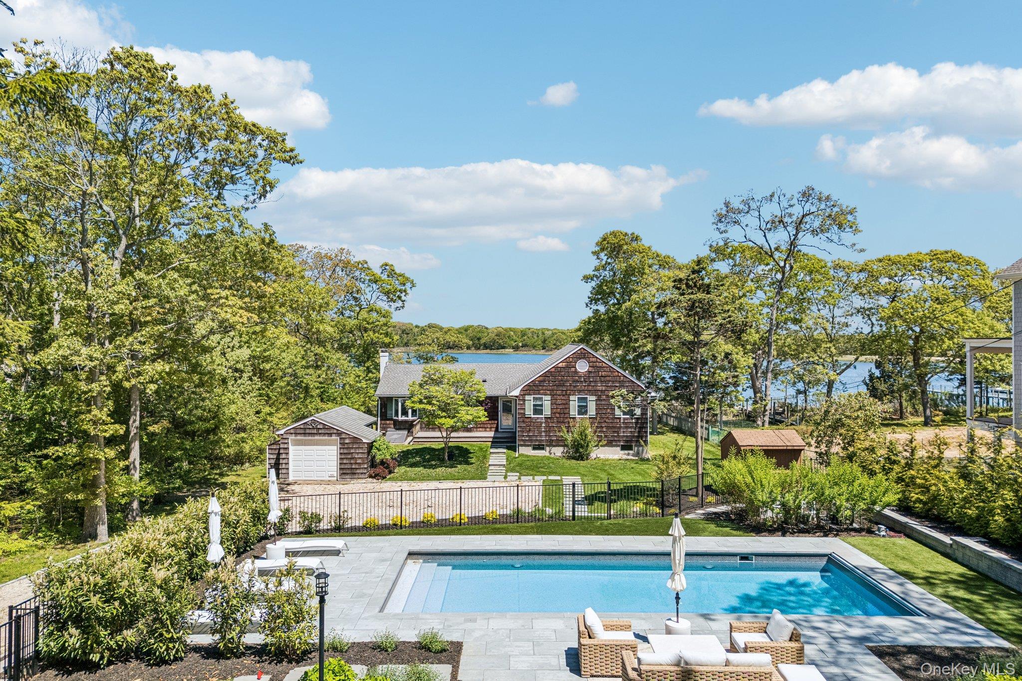 580 Broadwaters Road Cutchogue, NY 11935 - Photo 1 of 33