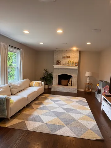 $3,400 | 1332 Culpepper Drive, Naperville, IL 60540