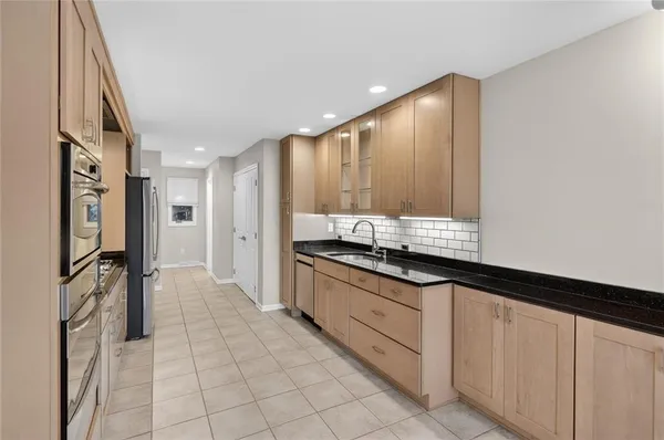 $389,900 | 1585 Stone Mansion Drive, Sewickley, PA 15143