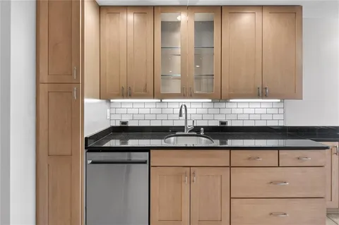 $389,900 | 1585 Stone Mansion Drive, Sewickley, PA 15143