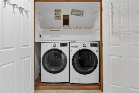 $389,900 | 1585 Stone Mansion Drive, Sewickley, PA 15143