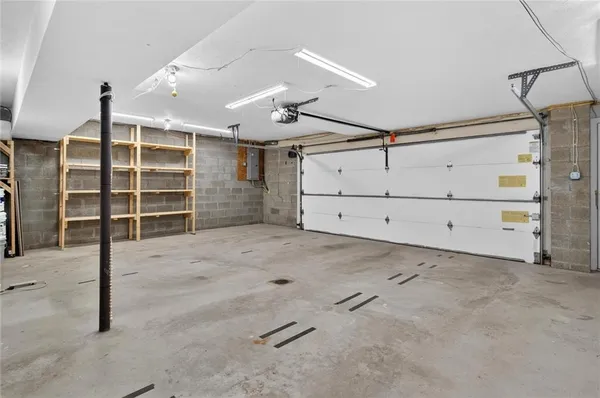 $389,900 | 1585 Stone Mansion Drive, Sewickley, PA 15143