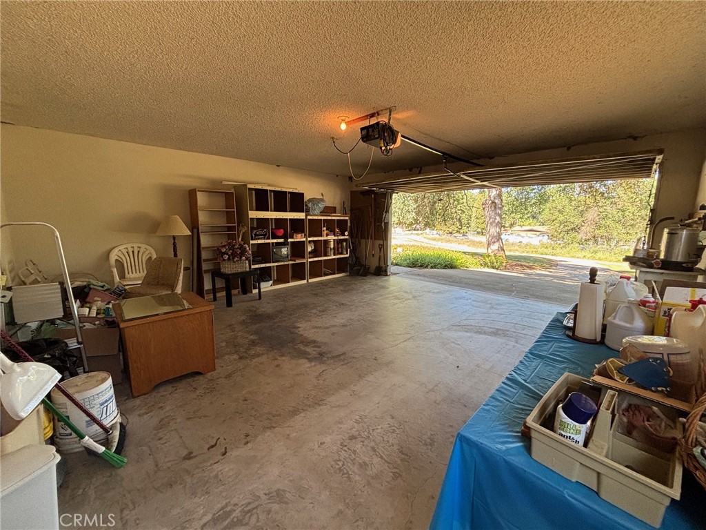 4918 Indian Peak Road Mariposa, CA 95338 - Photo 32 of 39 a view of a room with gym equipment