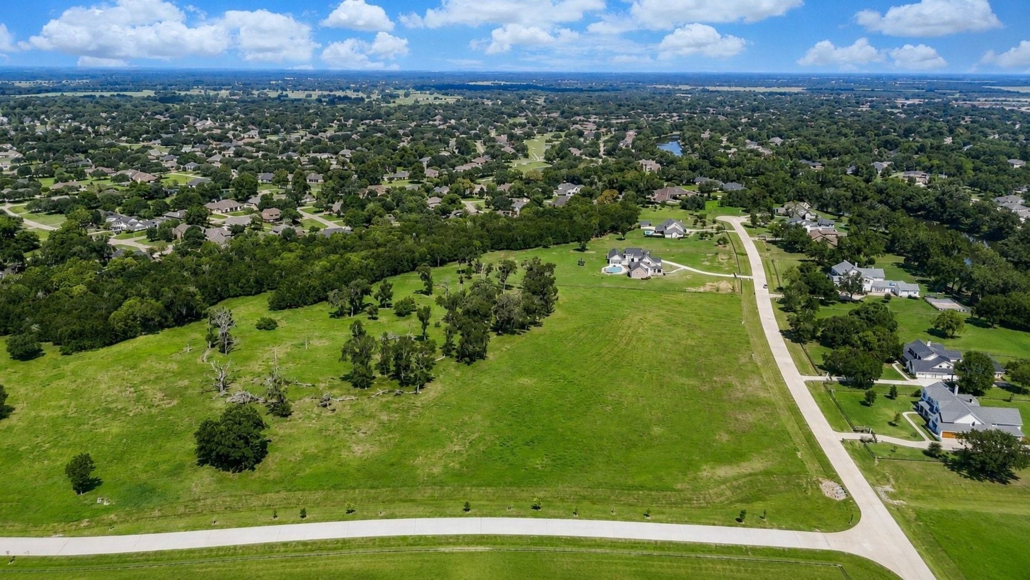 30810 Riverlake Road Fulshear, TX 77441 - Photo 6 of 12 Gallery Image 6