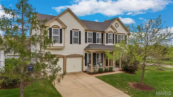 $399,000 | 202 Greenshire Lane, Dardenne Prairie, MO 63368