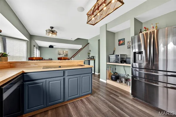 $399,000 | 202 Greenshire Lane, Dardenne Prairie, MO 63368