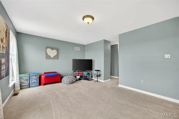$399,000 | 202 Greenshire Lane, Dardenne Prairie, MO 63368