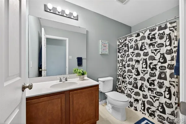 $399,000 | 202 Greenshire Lane, Dardenne Prairie, MO 63368