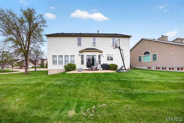 $399,000 | 202 Greenshire Lane, Dardenne Prairie, MO 63368