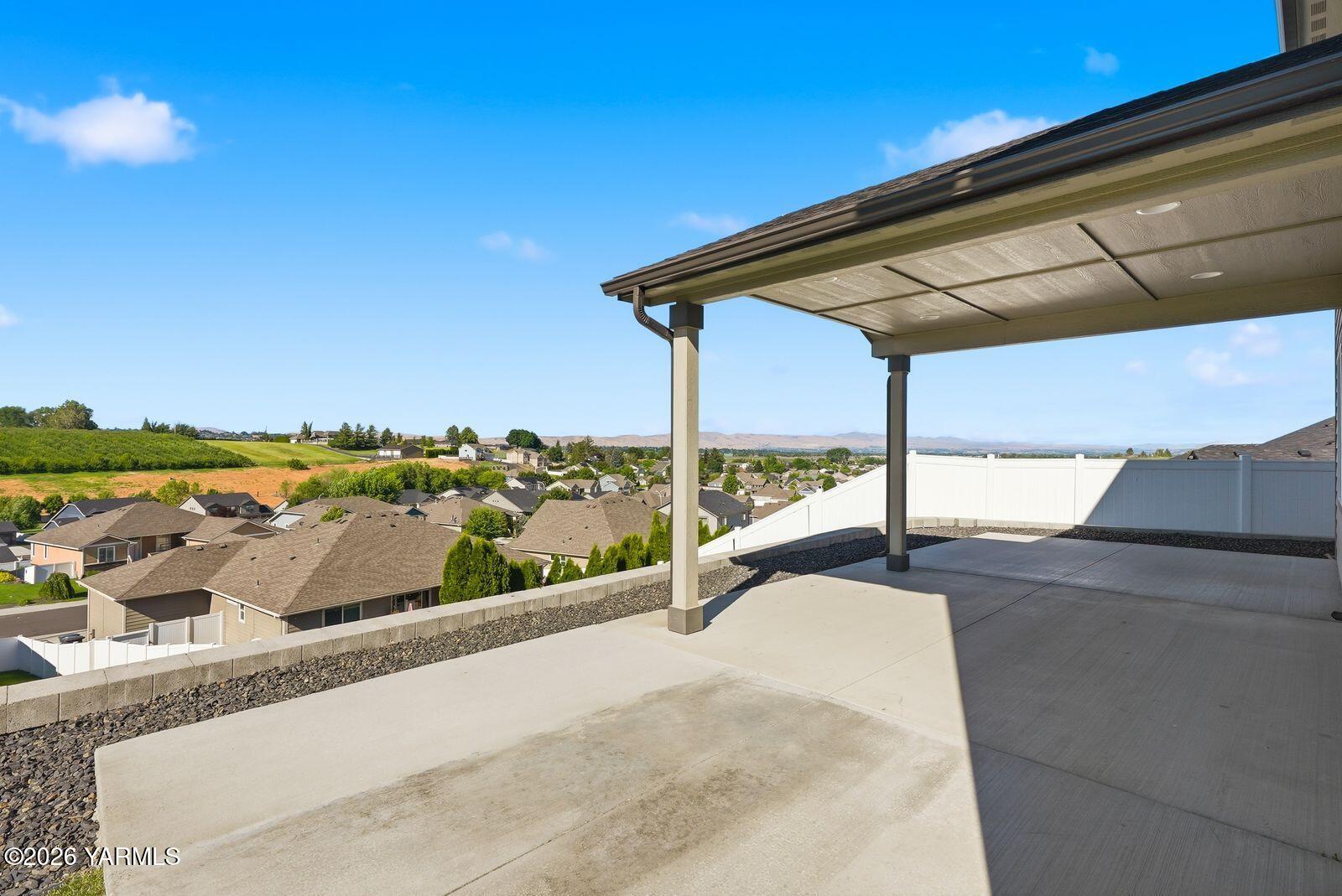 7901 West Whatcom Avenue Yakima, WA 98903 - Photo 25 of 33 Back Patio